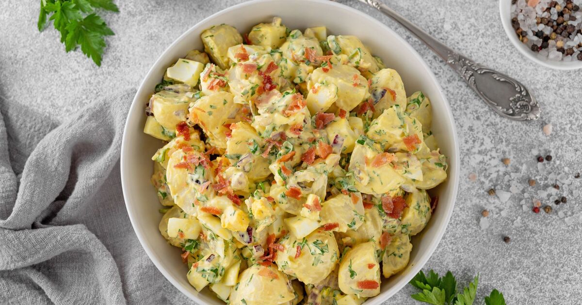 La salade de pommes de terre aura meilleur goût lorsqu'un ingrédient de réfrigérateur sera ajouté pour une mise à niveau