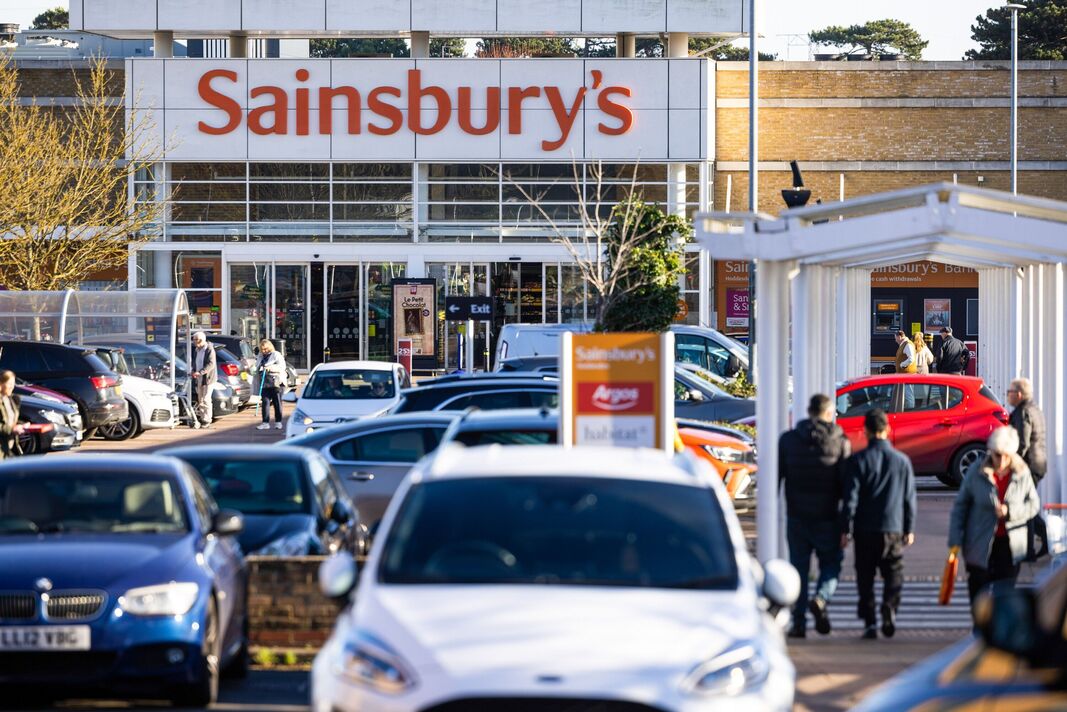 Les supermarchés britanniques alors que l’inflation des produits alimentaires augmente