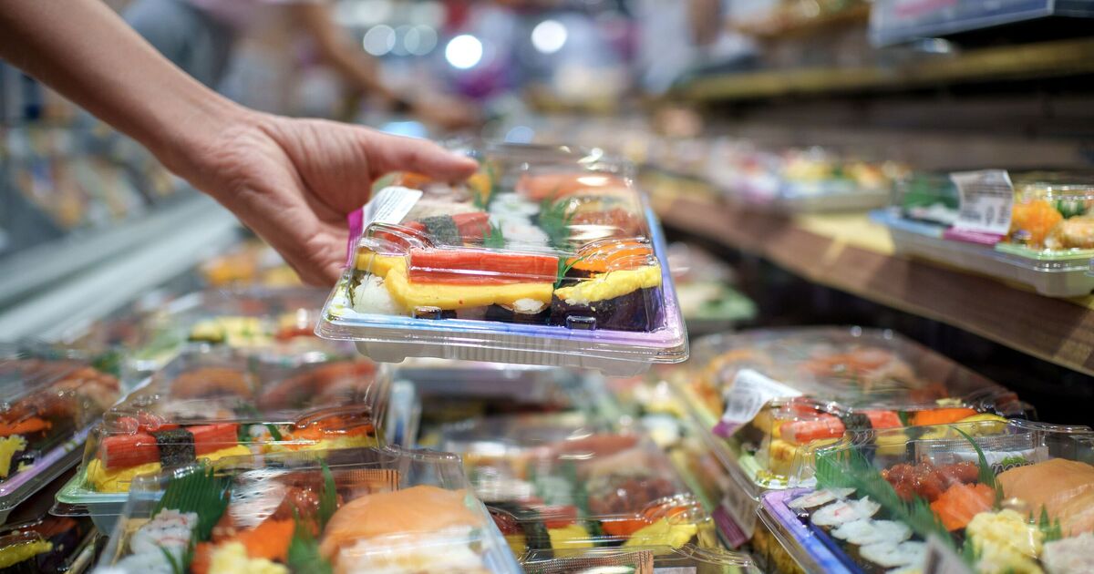 « Ne jetez pas les récipients en plastique » car ils ont une « belle » utilité