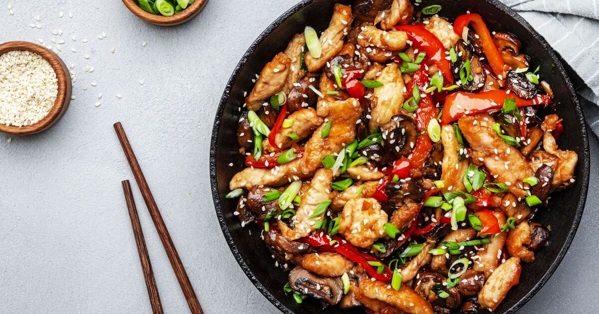 Les sautés « ne seront pas aqueux » lorsqu'un aliment de base du placard est ajouté à la poêle