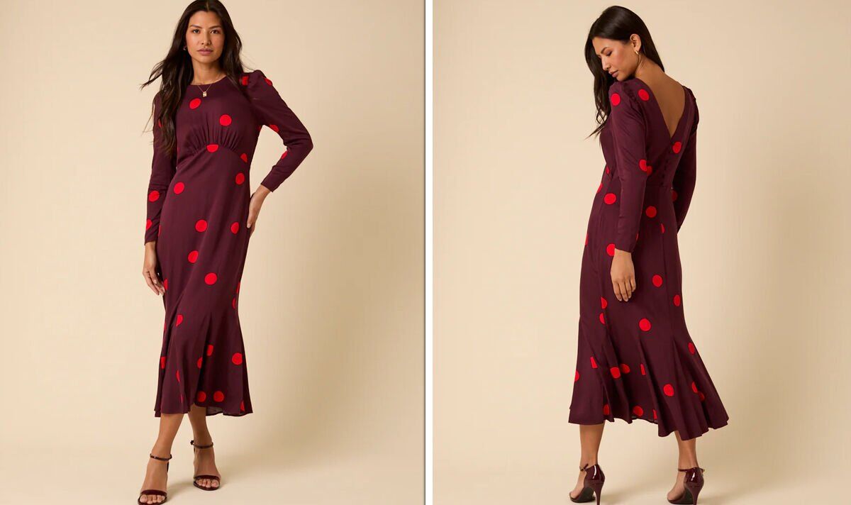 Robe bordeaux et rouge à pois