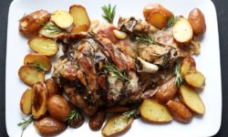 L&rsquo;étape supplémentaire d&rsquo;Angela Hartnett avant la cuisson rend l&rsquo;agneau rôti « fondant et tendre »