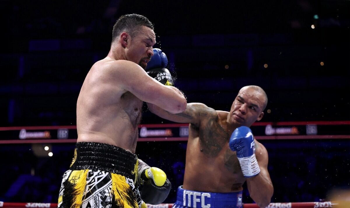Joseph Parker se fait frapper par Fabio Wardley Joseph Parker se fait frapper par Fabio Wardley