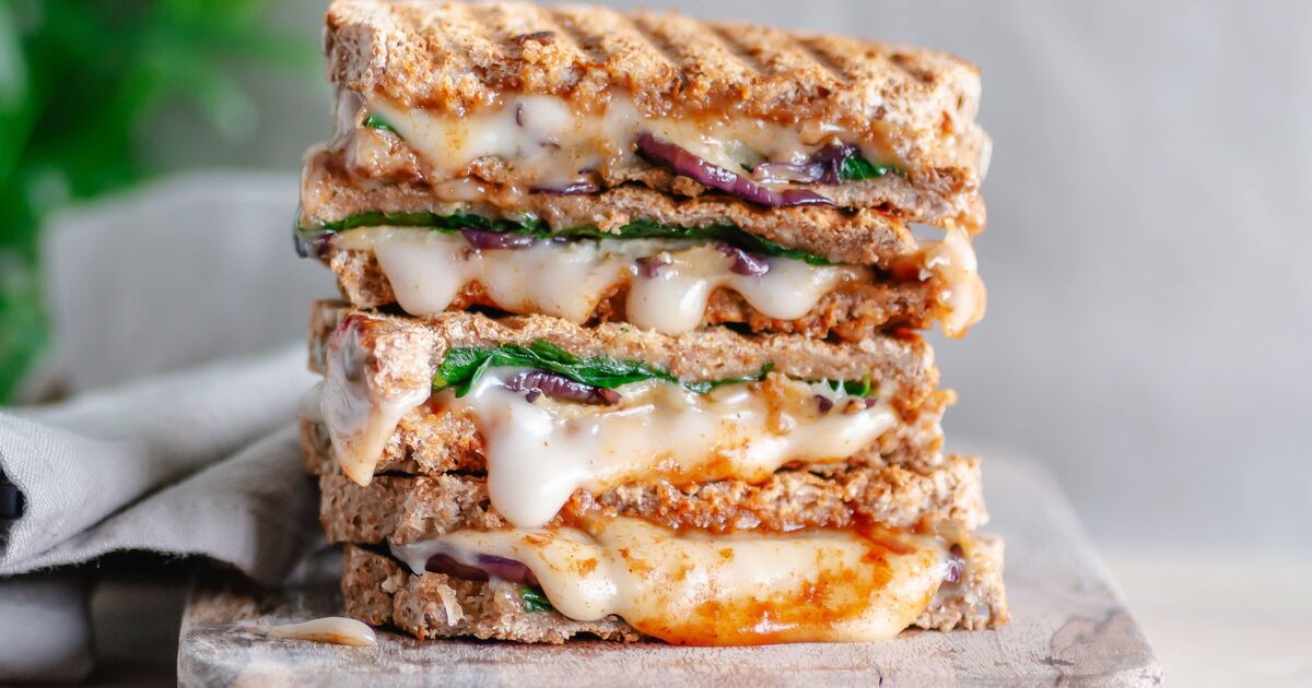 Les toasts au fromage seront « décadents » avec 1 ingrédient de mise à niveau instantanée