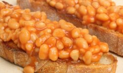 Améliorez le goût des fèves au lard en ajoutant un ingrédient que les chefs adorent