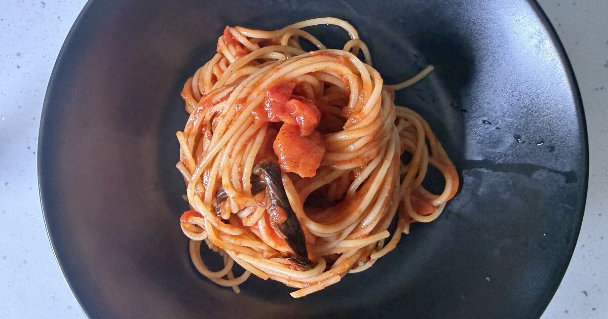 J'ai rendu la sauce pour pâtes plus savoureuse en ajoutant 1 ingrédient inhabituel que le chef ne jure que par