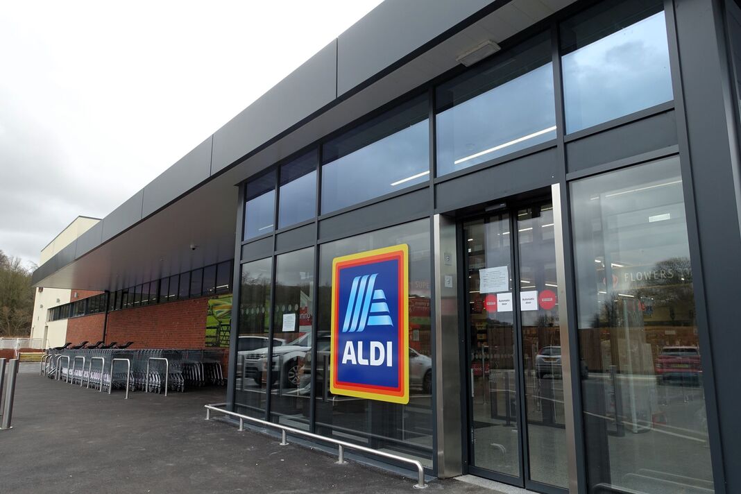 Supermarché Aldi, situé à London Road West, Old Amersham