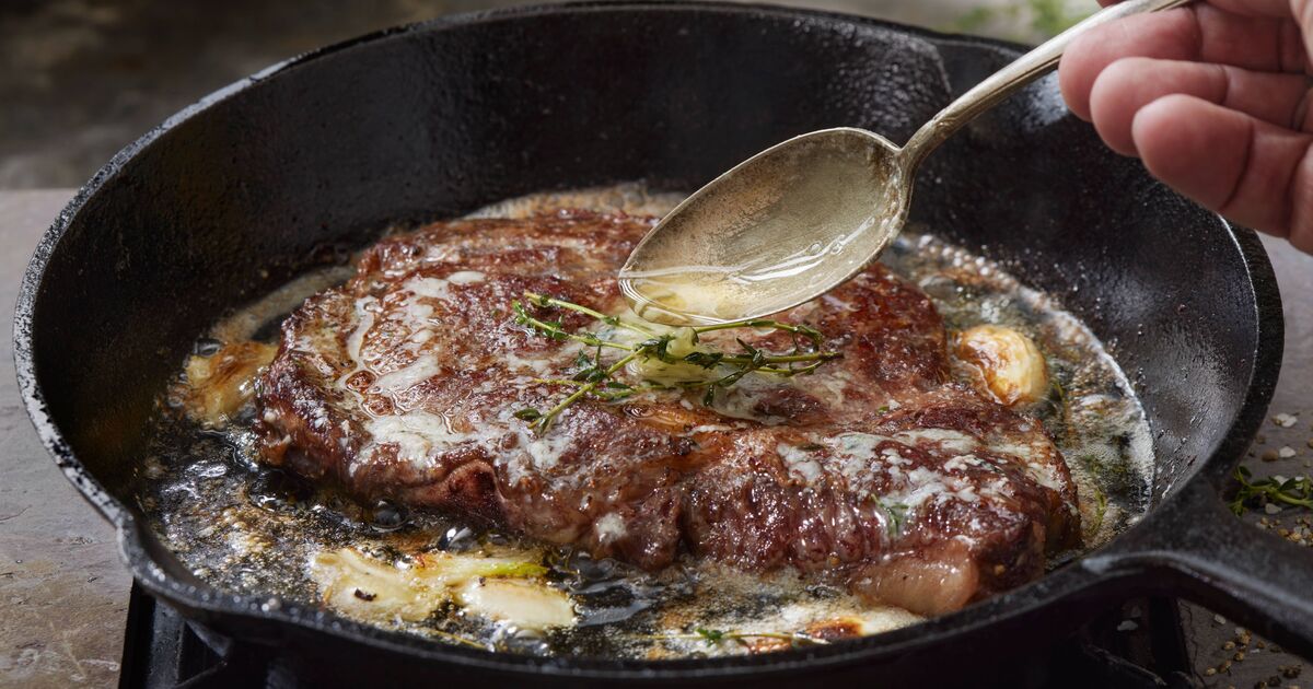 Pas d'huile ni de beurre – enrobez le steak d'un ingrédient pour une « saisie parfaite » dans la poêle