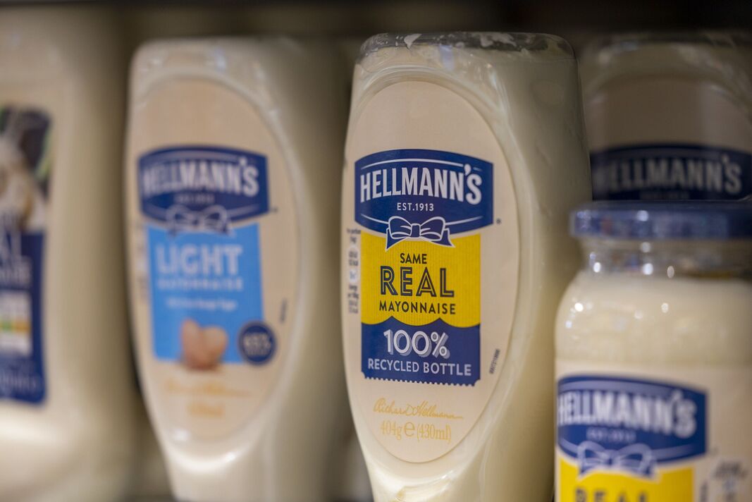 Mayonnaise Hellmann's sur étagère