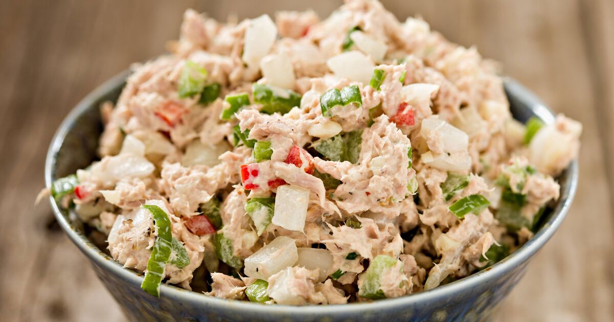 Le thon aura des résultats plus crémeux si vous abandonnez la mayonnaise pour une alternative plus crémeuse.