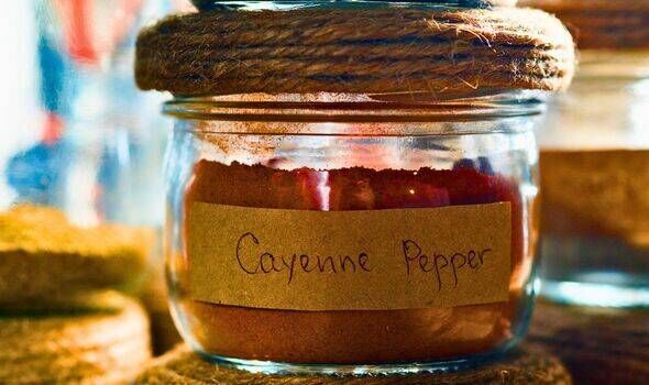 Photo de poivre de Cayenne dans un placard