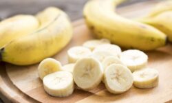 Les bananes peuvent durer des jours plus longtemps avant de brunir si elles sont conservées à l&rsquo;aide d&rsquo;une simple astuce de 5 pence