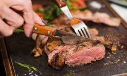 Le steak a meilleur goût si vous le saupoudrez d&rsquo;un ingrédient simple