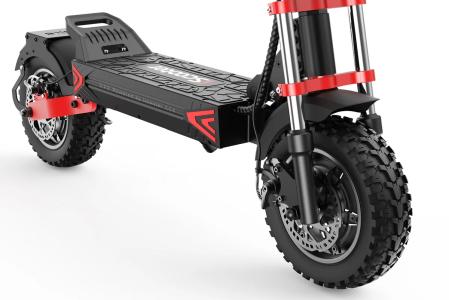 Ses roues sont tout-terrain et conservent leur forme partout