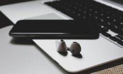 Déstockage total chez Apple : iPhones, AirPods, iPads et autres best-sellers avec des réductions allant jusqu&rsquo;à 50% à rendre fou
