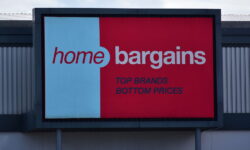 « Les sols brillent à chaque fois » avec l&rsquo;outil de nettoyage Home Bargains à 16 €