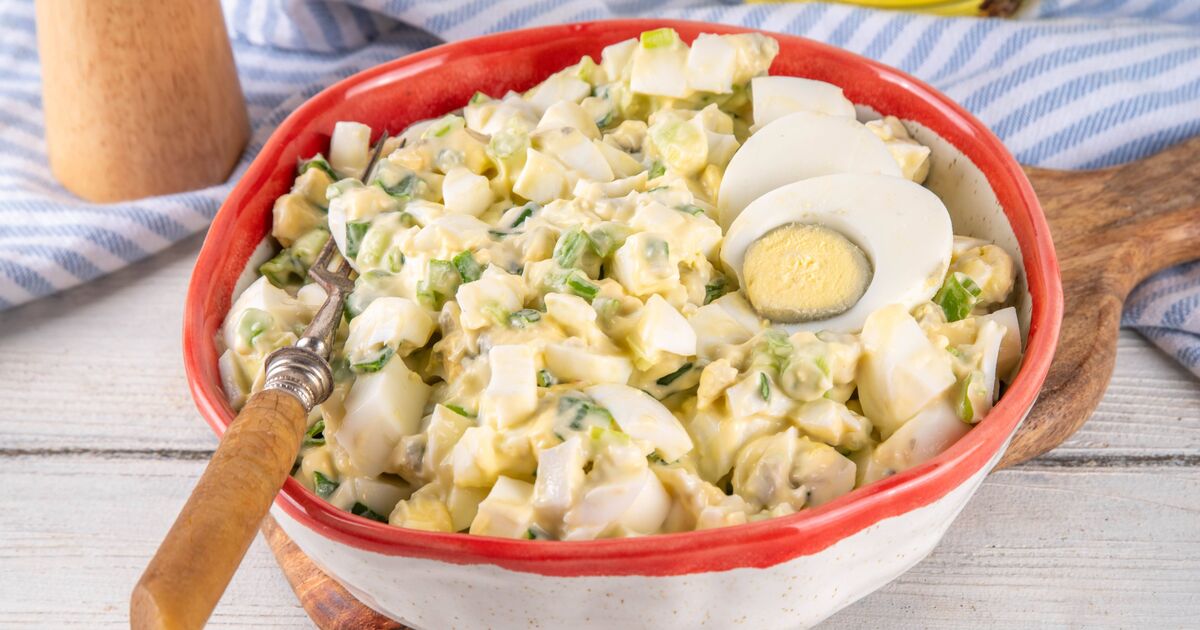 La salade aux œufs a meilleur goût en ajoutant 1 ingrédient simple que les chefs adorent