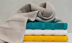Les serviettes paraîtront plus propres et plus douces si vous ajoutez 1 article naturel à la machine à laver.
