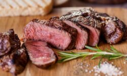 Le steak d&rsquo;Angela Hartnett est juteux à chaque fois grâce à une simple étape avant la cuisson