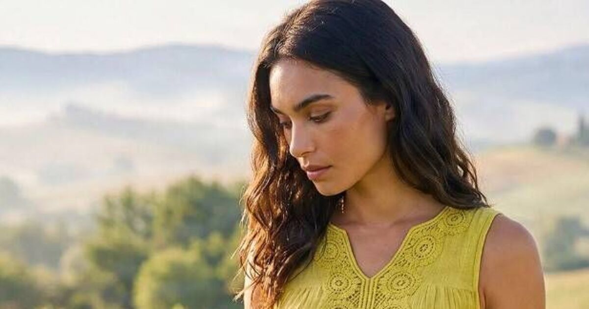 "Tant de compliments sur cette robe romaine, tout le monde veut savoir où je l'ai achetée"