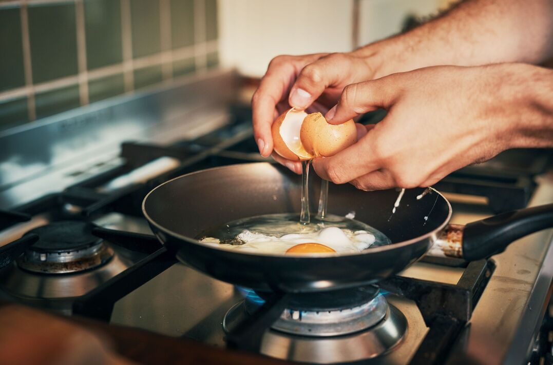 C'est des œufs au petit déjeuner ! C'est des œufs au petit déjeuner !