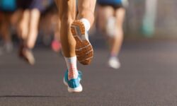 Revenir au running du bon pied : les chaussures Under Armour que je recommande pour reprendre l&rsquo;entraînement